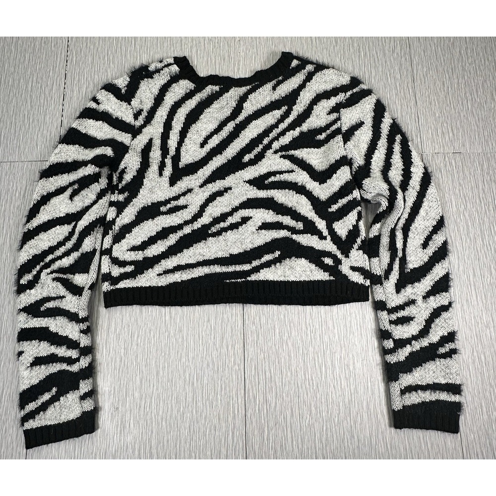 GARAGE  Zebra Print Classic Sweater Long Sleeve Crop Soft SZ: M - Picture 4 of 6